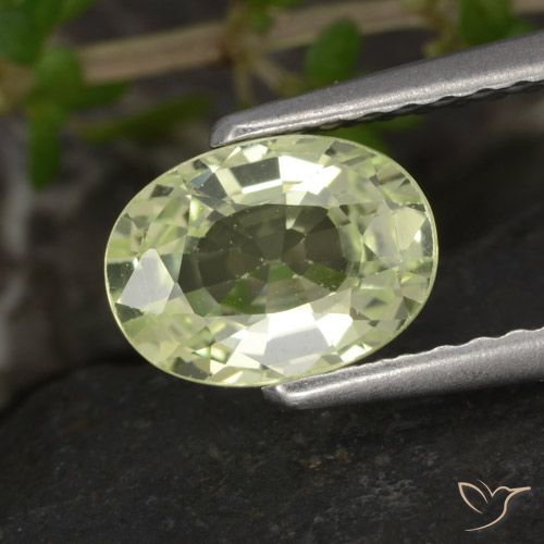 1.17ct Натуральный Светло-зеленый Хризоберилл, Овал, VVS-VS