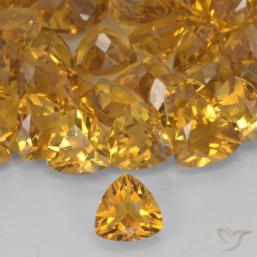 0.68ct Натуральный Темно-золотой Цитрин, Триллион, VVS-VS