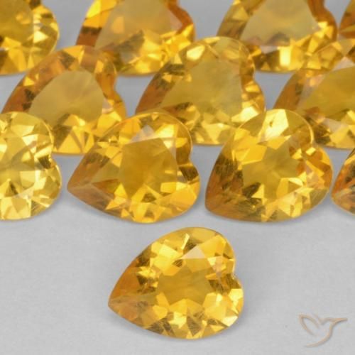 0.45ct Натуральный Средний золотой Цитрин, Сердце, Чистота VS