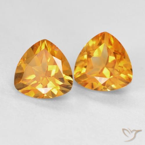 1.68 карата, натуральный Medium Light Orange-Gold Цитрин, Триллион, VVS-VS