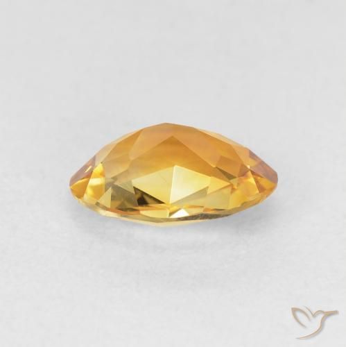 1.38 карата, натуральный Medium Light-Golden Цитрин, Овал, Чистота VVS