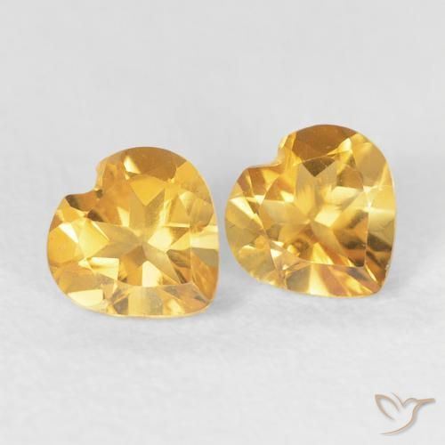 0.82 карата, натуральный Medium Dark-Golden Цитрин, Сердце, VVS-VS