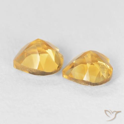 0.82 карата, натуральный Medium Dark-Golden Цитрин, Сердце, VVS-VS