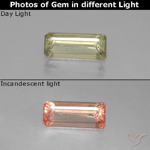 1.50ct Натуральный Очень светлый золотисто-желтый Диаспора, меняющая цвет, Изумрудная огранка, VS-SI