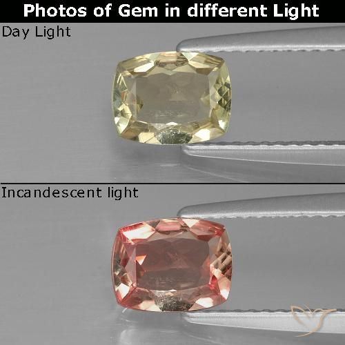 0.92ct Натуральный Светло-желтый Диаспора, меняющая цвет, Подушка, VS-SI