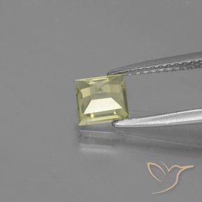 0.81 карата, натуральный Очень светло-желтый Диаспора, меняющая цвет, Квадрат, Чистота VS