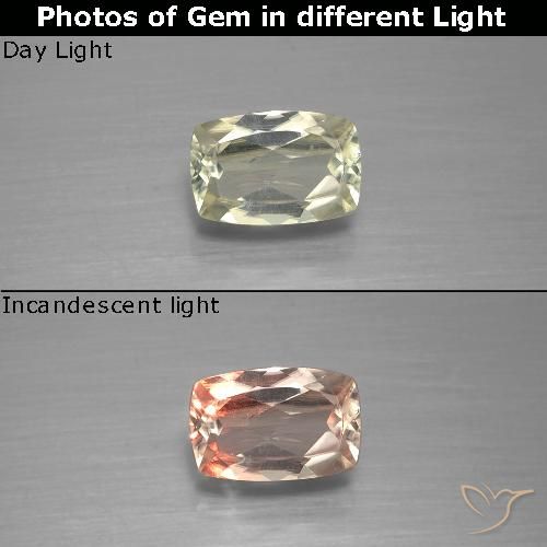 0.94ct Натуральный Очень светло-желтый Диаспора, меняющая цвет, Подушка, VVS-VS