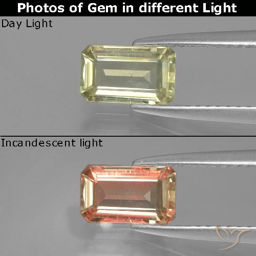 0.93ct Натуральный Очень светло-желтый Диаспора, меняющая цвет, Изумрудная огранка, Чистота VS