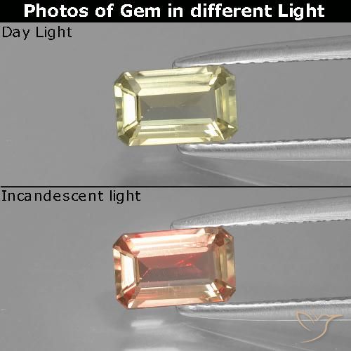 0.84ct Натуральный Очень светло-желтый Диаспора, меняющая цвет, Изумрудная огранка, Чистота VS