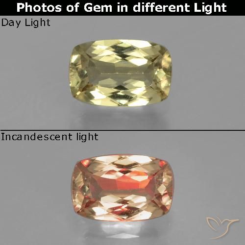 1.25ct Натуральный Очень светло-желтый Диаспора, меняющая цвет, Подушка, VVS-VS