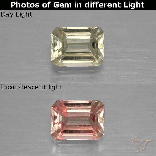 0.90ct Натуральный Светло-желтый Диаспора, меняющая цвет, Изумрудная огранка, VVS-VS