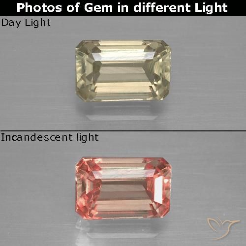 1.27ct Натуральный Светло-золотисто-желтый Диаспора, меняющая цвет, Изумрудная огранка, VVS-VS