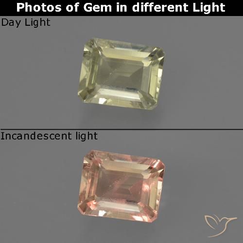 0.65ct Натуральный Палевый Диаспора, меняющая цвет, Изумрудная огранка, Чистота VS