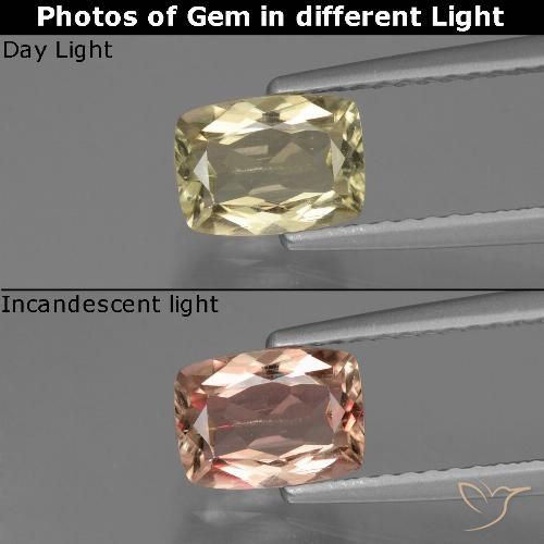 1.09ct Натуральный Очень светло-желтый Диаспора, меняющая цвет, Подушка, VS-SI