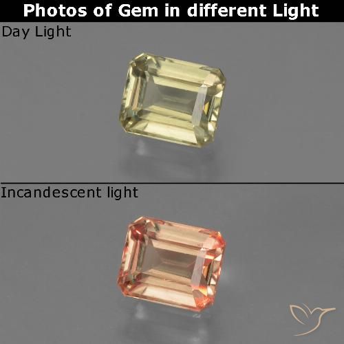 0.87ct Натуральный Палевый Диаспора, меняющая цвет, Изумрудная огранка, Чистота VS