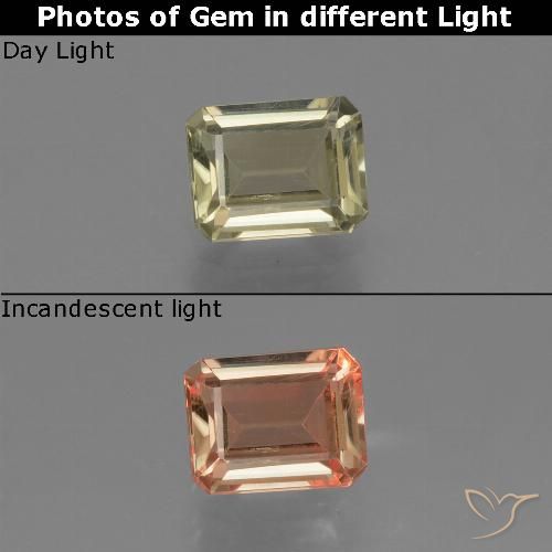 1.00ct Натуральный Очень светлый золотисто-желтый Диаспора, меняющая цвет, Изумрудная огранка, VVS-VS
