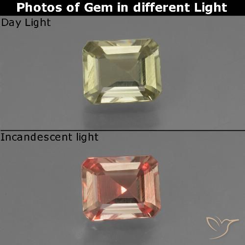 0.93ct Натуральный Светло-золотисто-желтый Диаспора, меняющая цвет, Изумрудная огранка, Чистота VS
