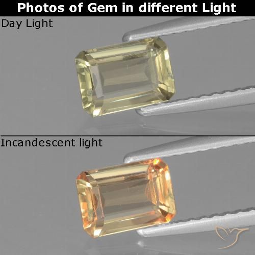 0.86ct Натуральный Очень светло-желтый Диаспора, меняющая цвет, Изумрудная огранка, VVS-VS
