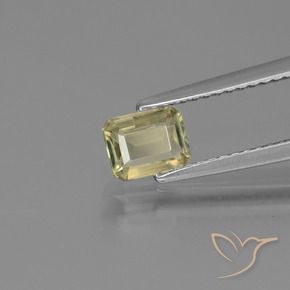 0.78 карата, натуральный Светло-желтый Диаспора, меняющая цвет, Октагон / Изумрудная Огранка, Чистота VS