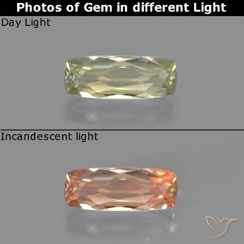 1.07ct Натуральный Очень светлый золотисто-желтый Диаспора, меняющая цвет, Подушка, Чистота VVS