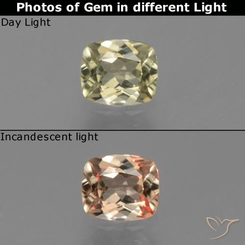 0.70ct Натуральный Очень светлый золотисто-желтый Диаспора, меняющая цвет, Подушка, VVS-VS