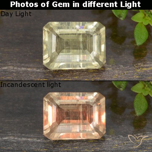0.85ct Натуральный Очень светло-желтый Диаспора, меняющая цвет, Изумрудная огранка, Чистота VS