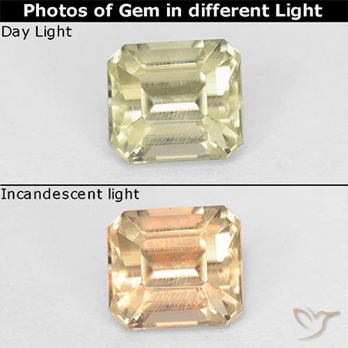 1.07ct Натуральный Палевый Диаспора, меняющая цвет, Изумрудная огранка, Чистота VS