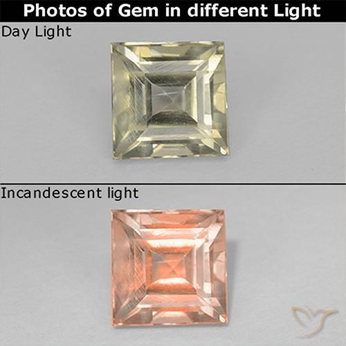 0.94ct Натуральный Очень бледно-желтый Диаспора, меняющая цвет, Квадрат, Чистота VS