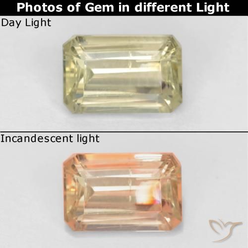 0.78ct Натуральный Очень бледно-желтый Диаспора, меняющая цвет, Изумрудная огранка, Чистота VS