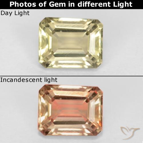 0.83ct Натуральный Очень светло-желтый Диаспора, меняющая цвет, Изумрудная огранка, Чистота VS