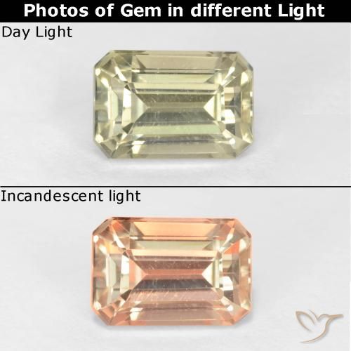 0.74ct Натуральный Очень бледно-желтый Диаспора, меняющая цвет, Изумрудная огранка, Чистота VS