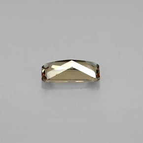 0.67 карата, натуральный Зеленовато-коричневый с переходом в красно-розовый Меняющий цвет гранат, Изумрудная огранка, Чистота VS