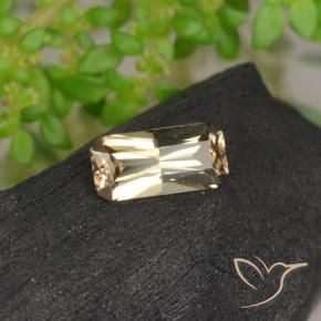 0.65 карата, натуральный Золотой Меняющий цвет гранат, Изумрудная огранка, Чистота VVS