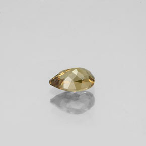 0.63 карата, натуральный Золотисто-коричневый с переходом в оранжевый Меняющий цвет гранат, Форма груши, VVS-VS