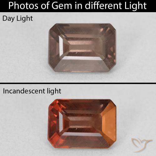 1.70ct Натуральный Средний светло-коричневый Меняющий цвет гранат, Изумрудная огранка, Чистота VS