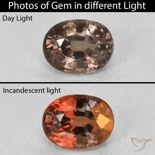 0.98ct Натуральный Темно-коричневый Меняющий цвет гранат, Овал, Чистота VVS