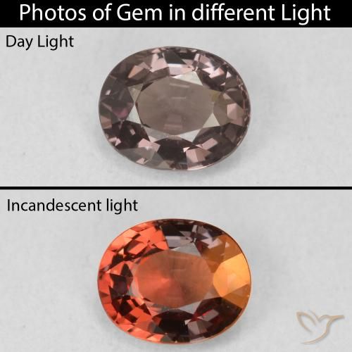 1.03ct Натуральный Гикори Браун Меняющий цвет гранат, Овал, Чистота VVS