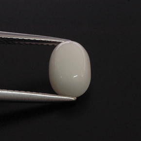 2.00 карата, натуральный Белый Коралловый, Огранка Овал, Непрозрачный