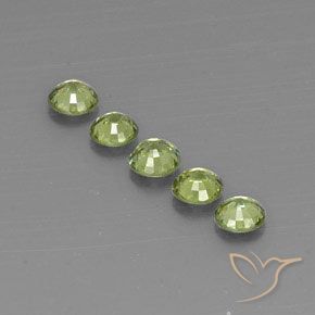 1.50 карата, натуральный Olive Green  Демантоидный гранат, Круглый, VVS-VS