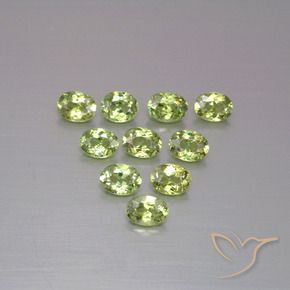 1.92 карата, натуральный Оливковый Зеленый Демантоидный гранат, Овал, Чистота VS