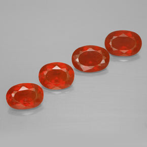 2.77 карата, натуральный Средний красный Огненный опал, Огранка Овал, Прозрачный
