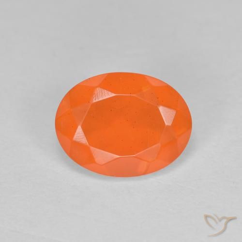 0.69ct Натуральный Средний апельсин Огненный опал, Овал, Полупрозрачный