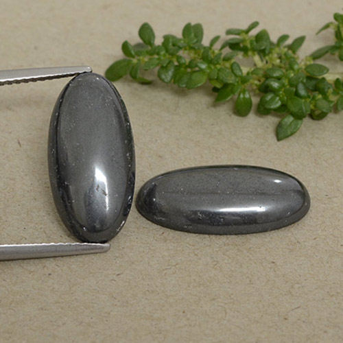 18.02 карата, натуральный Черно-серый Гематит, Огранка Овал, Непрозрачный
