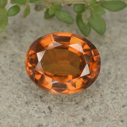 2.37ct Натуральный Средне-темно-оранжевый Гранат Гессонит, Овал, VVS-VS