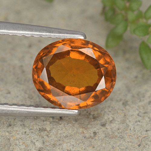 2.07ct Натуральный Средне-темно-оранжевый Гранат Гессонит, Овал, Чистота VS