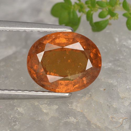 2.58ct Натуральный Темно-оранжевый Гранат Гессонит, Овал, VS-SI