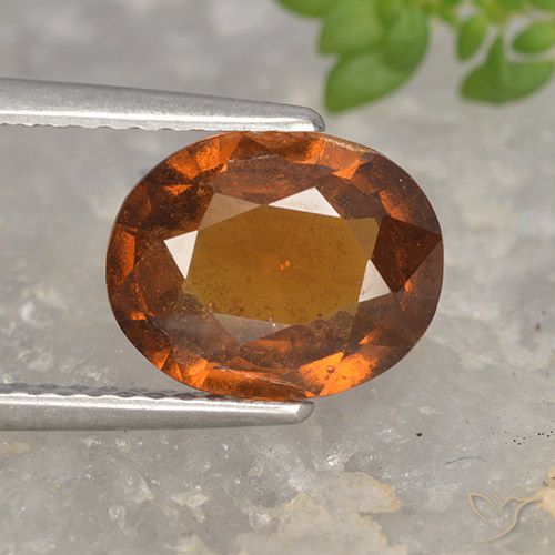 2.36ct Натуральный Средне-темно-оранжевый Гранат Гессонит, Овал, VS-SI