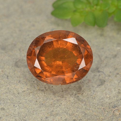 2.29ct Натуральный Темно-оранжевый Гранат Гессонит, Овал, VS-SI