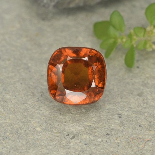 1.81ct Натуральный Средне-темно-оранжевый Гранат Гессонит, Подушка, VVS-VS