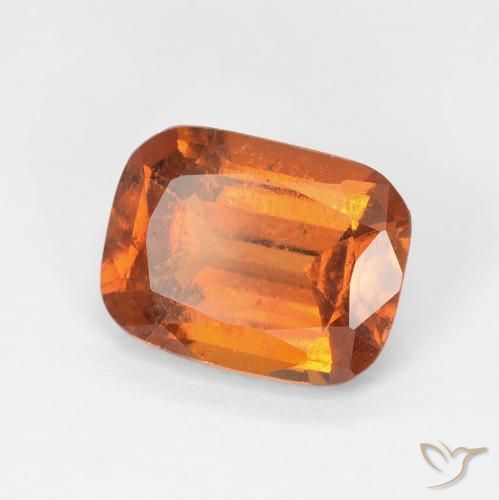 2.28 карата, натуральный Medium Dark-Orange Гранат Гессонит, Подушка, Чистота VS
